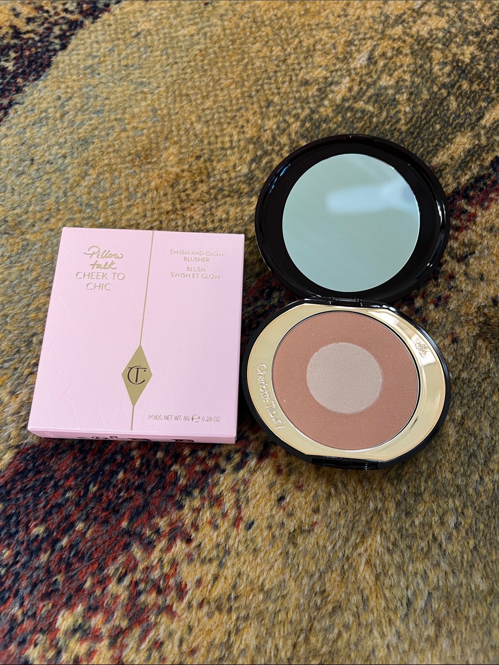 Charlotte Tilbury blush in Pillow Talk